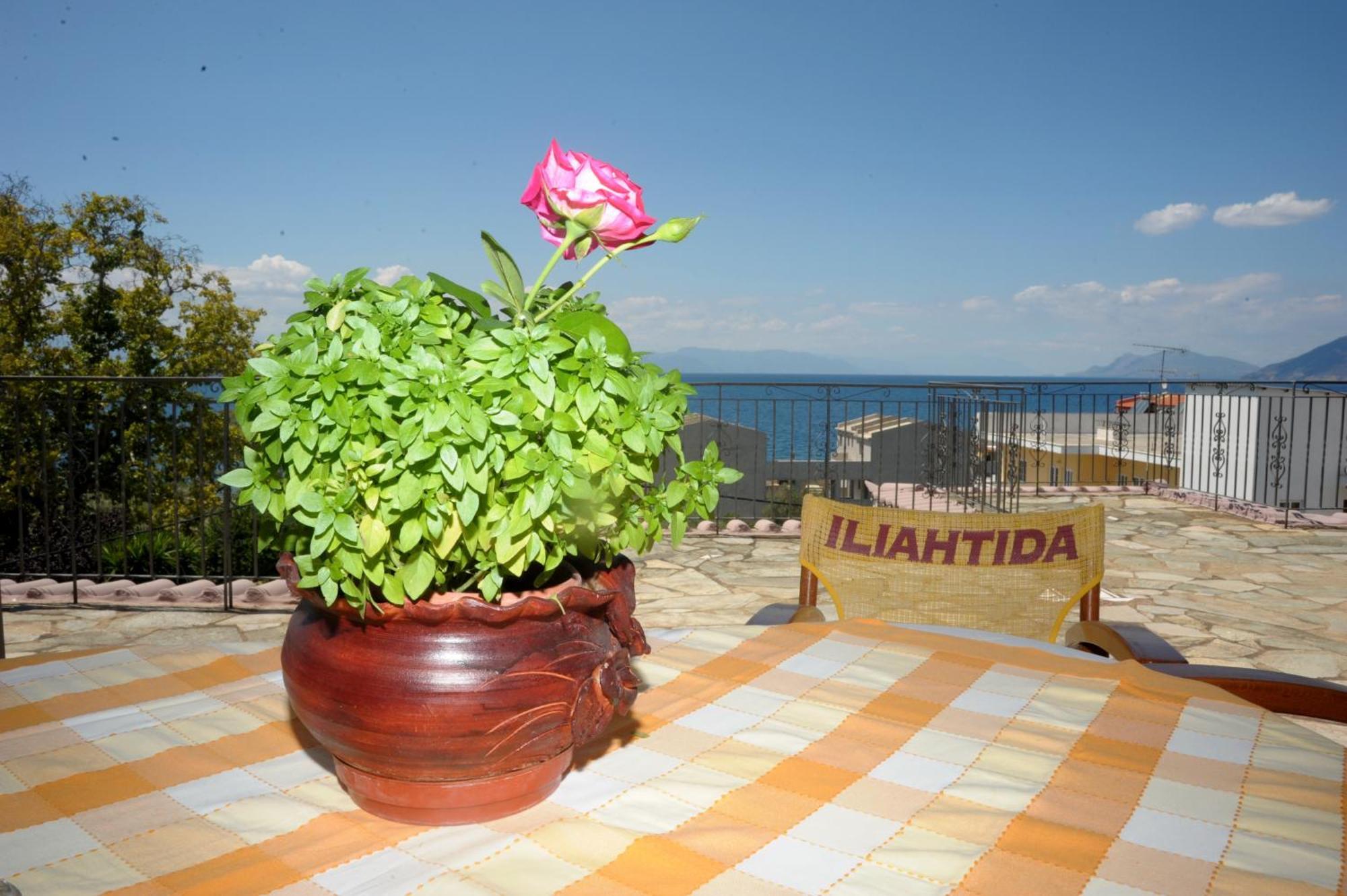 Iliahtida Apartments Rovies Kamer foto